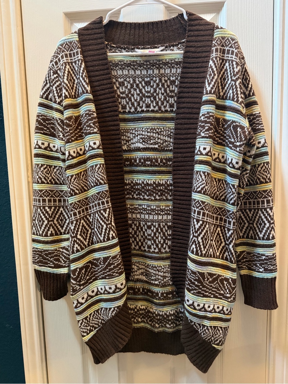 Women’s Brown Patterned Open-Front Cardigan Sweater